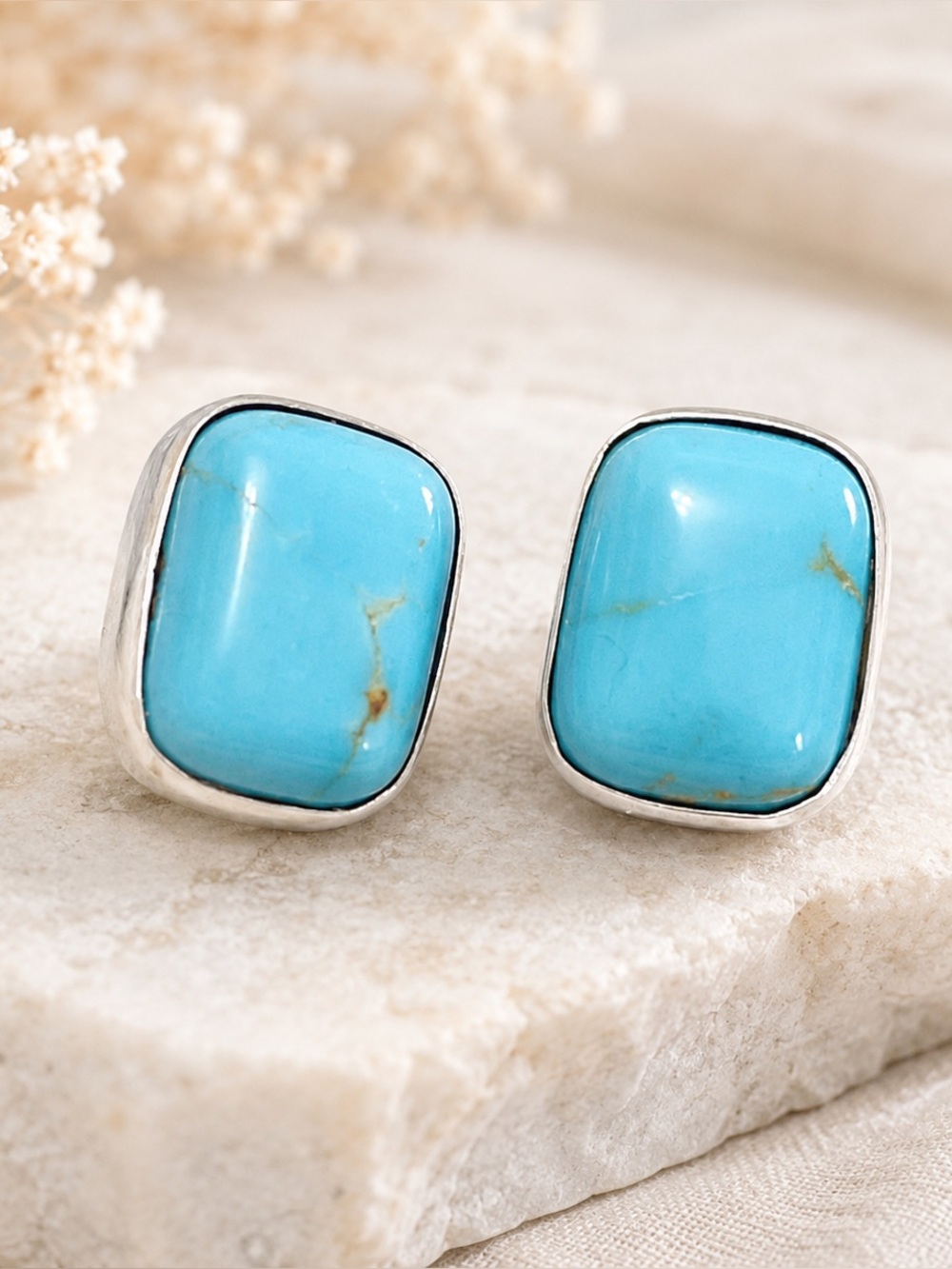 Sleeping Beauty Turquoise Solitaire Stud Earrings in 925 Sterling Silver Rare